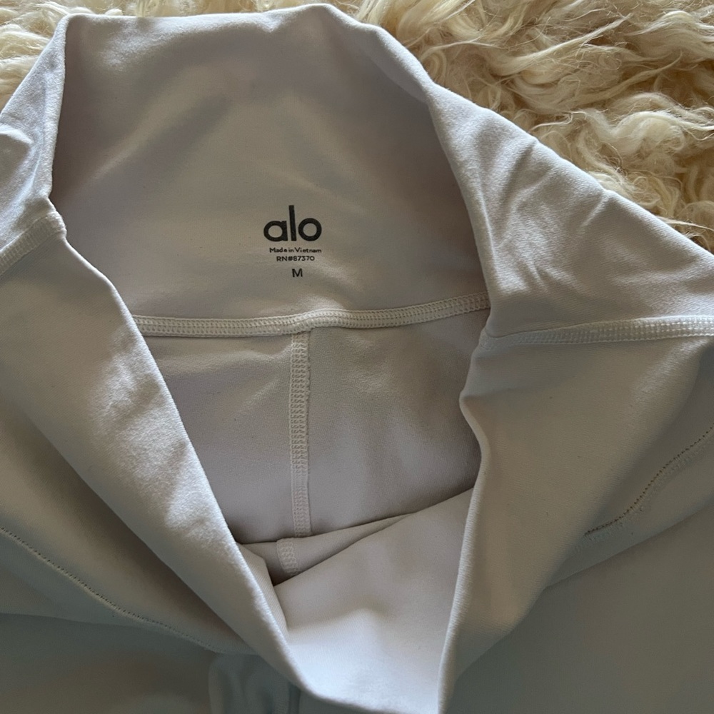 Alo leggings